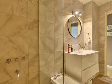 Departamento 3 Amb con Balcón en Pleno Villa del Parque