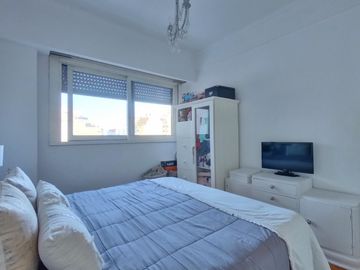 Departamento 3 Amb con Balcón en Pleno Villa del Parque