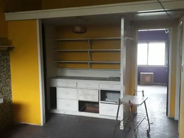 OPORTUNIDAD UNICA EN PARQUE LELOIR SOBRE COLECTORA, CASA 4 AMB. JARDIN, COCHERAS, S/LOTE 10X..., APTO PROFESIONAL/COMERCIAL