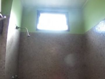 OPORTUNIDAD UNICA EN PARQUE LELOIR SOBRE COLECTORA, CASA 4 AMB. JARDIN, COCHERAS, S/LOTE 10X..., APTO PROFESIONAL/COMERCIAL