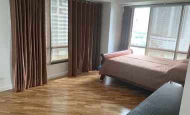 Rush Condominium 2BR Flat Condo for Sale in Joya North Tower Rockwell Center Makati