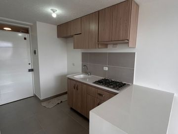 apartamento en arriendo en ciudad kennedy oriental barrio cartomagia. Cod A126414