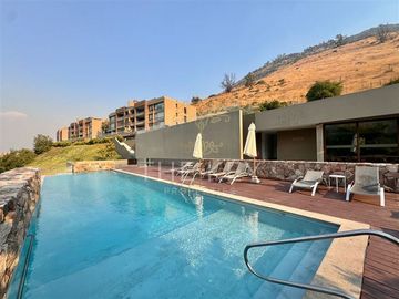 Departamento en venta de 3 dorm. en Lo Barnechea