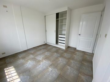 Rento casa en Manta en urbanizacion privada cerca del centro de la ciudad