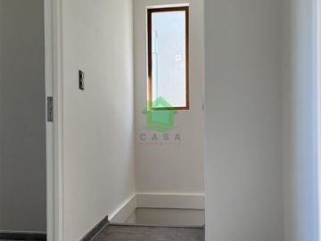Arriendo Casa Nueva en Condominio Sector Oriente