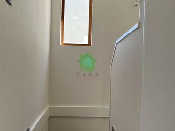 Arriendo Casa Nueva en Condominio Sector Oriente