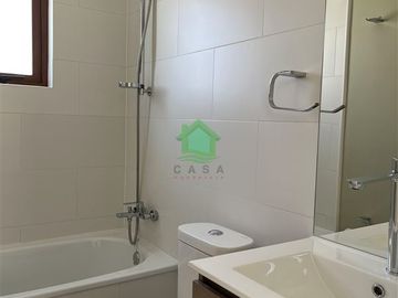 Arriendo Casa Nueva en Condominio Sector Oriente