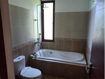 Di jual cepat rumah full furnish murah di Dago pakar,Bandung
