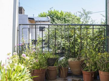 PH de 4 ambientes con cochera en venta en Olivos