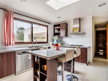 Parcela en venta en Colina