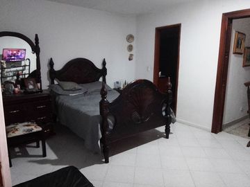 PR14047 Apartamento en venta en el sector de Patio Bonito, El Poblado.