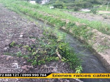 Terreno de venta en Yunguilla Cataviña – código:10780