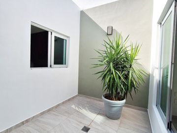 Venta de Casa de 1 Planta en el Coto Bosque Real, Villa de Álvarez, Colima