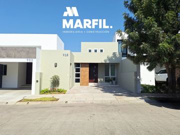 Venta de Casa de 1 Planta en el Coto Bosque Real, Villa de Álvarez, Colima