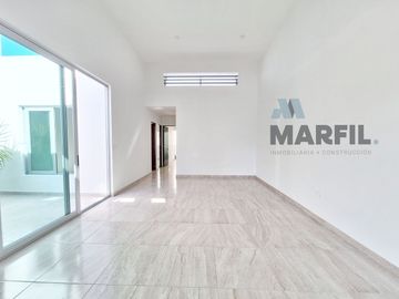 Venta de Casa de 1 Planta en el Coto Bosque Real, Villa de Álvarez, Colima