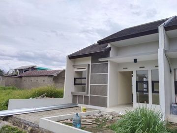 Hunian premium Murah Pinggir jalan raya utama Ciparay buahbatu