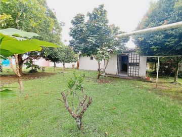 VENDO CASA DE 3HAB EN RESIDENCIAL SANTA MARIA