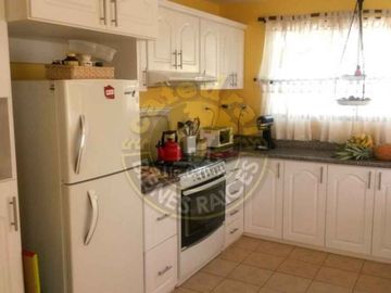 Villa Casa Edificio de venta en Chuquipata - Javier Loyola – código:12471