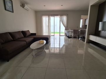 Rumah Mewah Sudah Renovasi Foresta Fresco Aria Bsdcity Serpong Nego