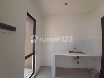 Rumah Citra Garden Serpong Dekat Stasiun Krl Cisauk Dan Aeon Mall Bsd