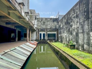 Dijual Rumah Hitung Tanah Bukit Golf Pondok Indah