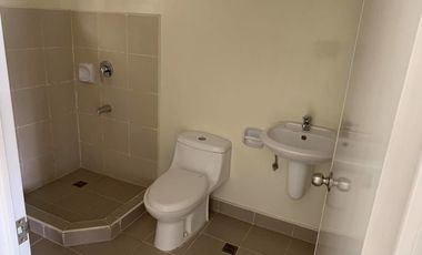 1 Bedroom For Rent at Avida Tower 9th Avenue