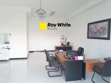 Termurah BU Rumah Ex Kantor Jl. Villa Kalijudan Indah, Surabaya