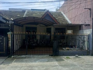 Rumah Dijual Cepat Taman Harapan Baru Bekasi