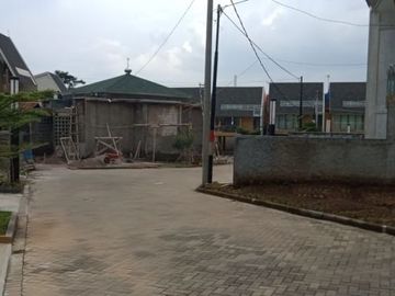 VILLA MEWAH + KOLAM RENANG di cileunyi bandung