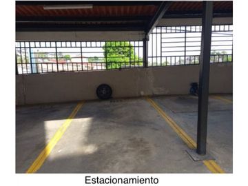 SEA Confiable Vende Apartamento en PH Altos de Santa María