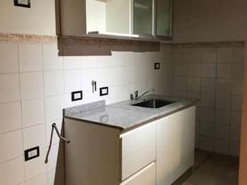 Departamento en venta en Ezpeleta Este