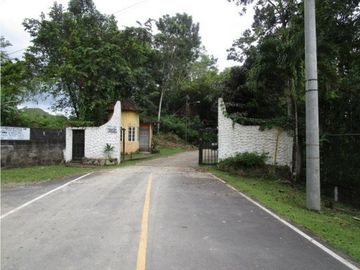 VENTA DE TERRENO A ORILLAS DEL  LAGO ALAJUELA