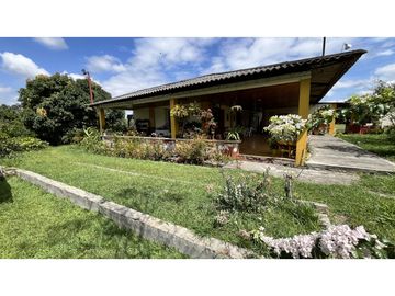 VENTA DE FINCA EN CALARC, QUINDO, COLOMBIA
