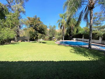 AMPLIA RESIDENCIA EN LAS CAÑADAS, CASA EN VENTA, JALISCO