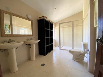 AMPLIA RESIDENCIA EN LAS CAÑADAS, CASA EN VENTA, JALISCO