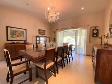 AMPLIA RESIDENCIA EN LAS CAÑADAS, CASA EN VENTA, JALISCO