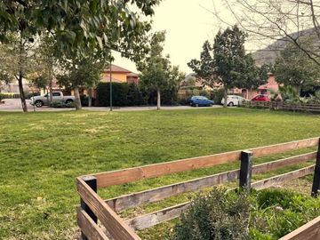 CAMINO DEL ROBLE (CONDOMINIO)