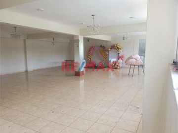 En Venta! Casa de 1 Planta Frente a la Escuela Técnica del Ejército - Chorrillos 🏙️
 
Se tiene la cercanía a lugares que te brindan las comodidades