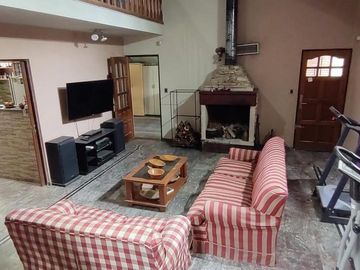 Casa - Castelar Norte