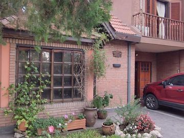 Casa - Castelar Norte