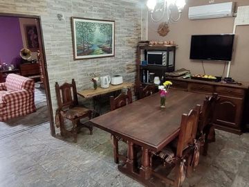 Casa - Castelar Norte