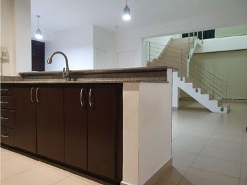 PENT-HOUSE TIPO LOFT MET SAN FRANCISCO