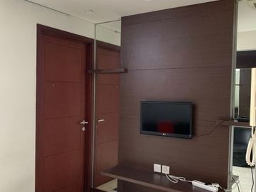 Disewakan Apartemen Royal Mediterania Garden Residences, 1BR Furnish