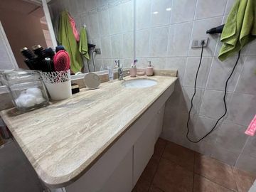 CARLOS ALVARADO / MANQUEHUE SUR
