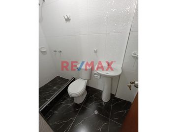 🏡 *Mini Departamento en Alquiler - Urb. La Arboleda, Pimentel* Cuarto Piso 401

✨ *Descripción:*
- *Área:* 45 m²
- *Habitaciones:* 1 habitación am
