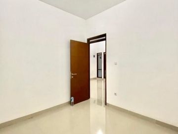 Rumah Nyaman di Antapani, dekat Arcamanik dan Cisaranten