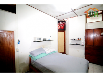 00309  VENTA CASA PUCALLPA SEMINOBLE + ALMACÉN  AC 612m2