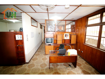 00309  VENTA CASA PUCALLPA SEMINOBLE + ALMACÉN  AC 612m2