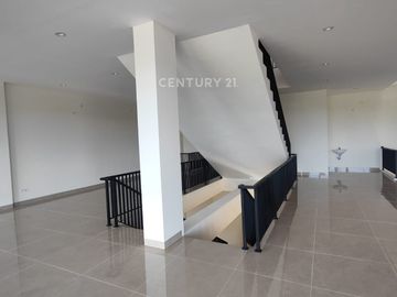 Ruko Strategis Di Jalur Utama Ruko Grand Centrum Tallasa City