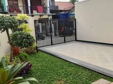 Rumah Baru 2 Lantai Design Taman Depan, Dekat LRT dan Tol Becakayu